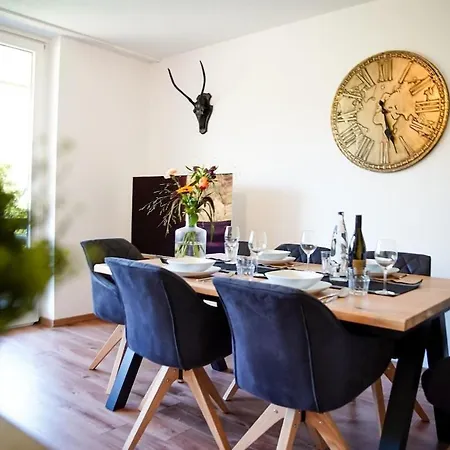 Appartement I Pool I Sauna I Golf I I Parkplaetze