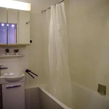 Appartement I Pool I Sauna I Golf I I Parkplaetze Winterberg